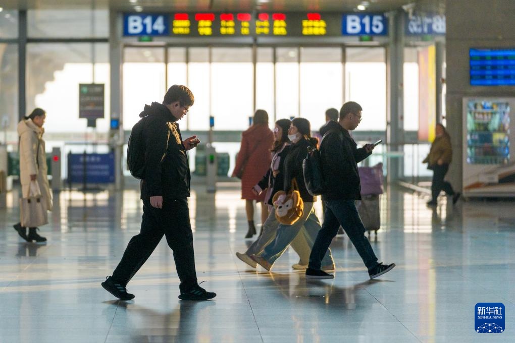 2026年春运交通出行人数预计为94亿人次 2026年春运交通出行人数预计为94亿人次