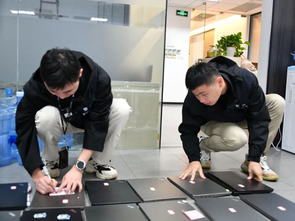 净化金融消费市场 守好群众钱袋子 上海警方严厉打击侵害金融消费者权益违法犯罪 净化金融消费市场 守好群众钱袋子 上海警方严厉打击侵害金融消费者权益违法犯罪