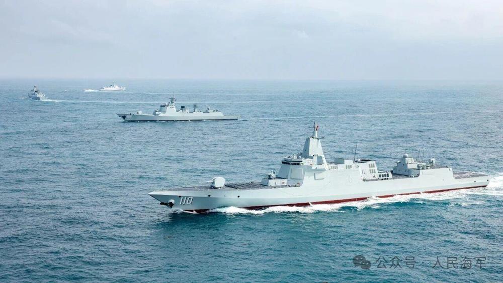 万吨大驱再添新成员 直击109、110首训现场