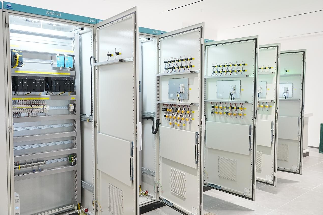 国内首个新建船闸领域全自主可控仿真平台在平陆运河投用 国内首个新建船闸领域全自主可控仿真平台在平陆运河投用