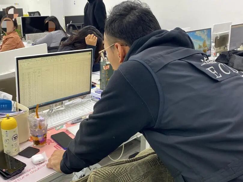 净化金融消费市场 守好群众钱袋子 上海警方严厉打击侵害金融消费者权益违法犯罪 净化金融消费市场 守好群众钱袋子 上海警方严厉打击侵害金融消费者权益违法犯罪