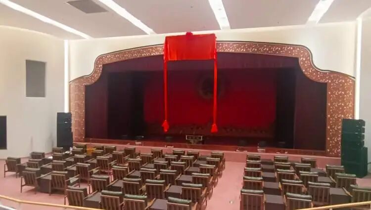 10万+人次想看上海德云社演出?新剧场五天九场演出,门票四分钟售罄 10万+人次想看上海德云社演出?新剧场五天九场演出,门票四分钟售罄