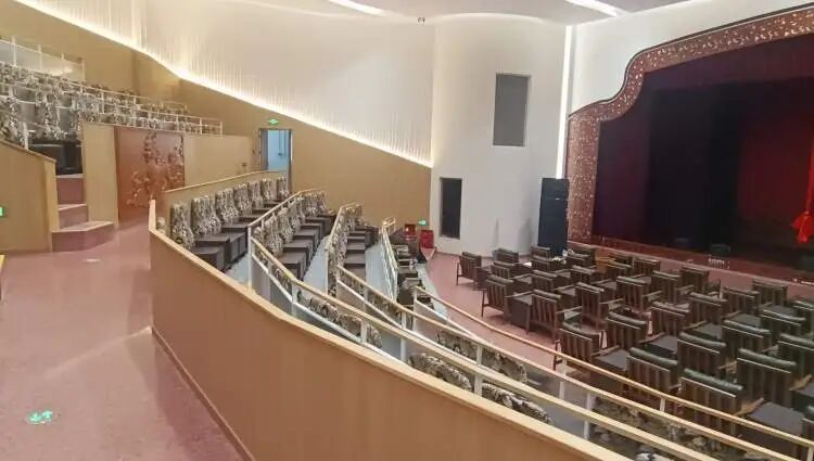 太火爆!上海第一家,今日开票秒售罄,超10万人次选择想看! 太火爆!上海第一家,今日开票秒售罄,超10万人次选择想看!