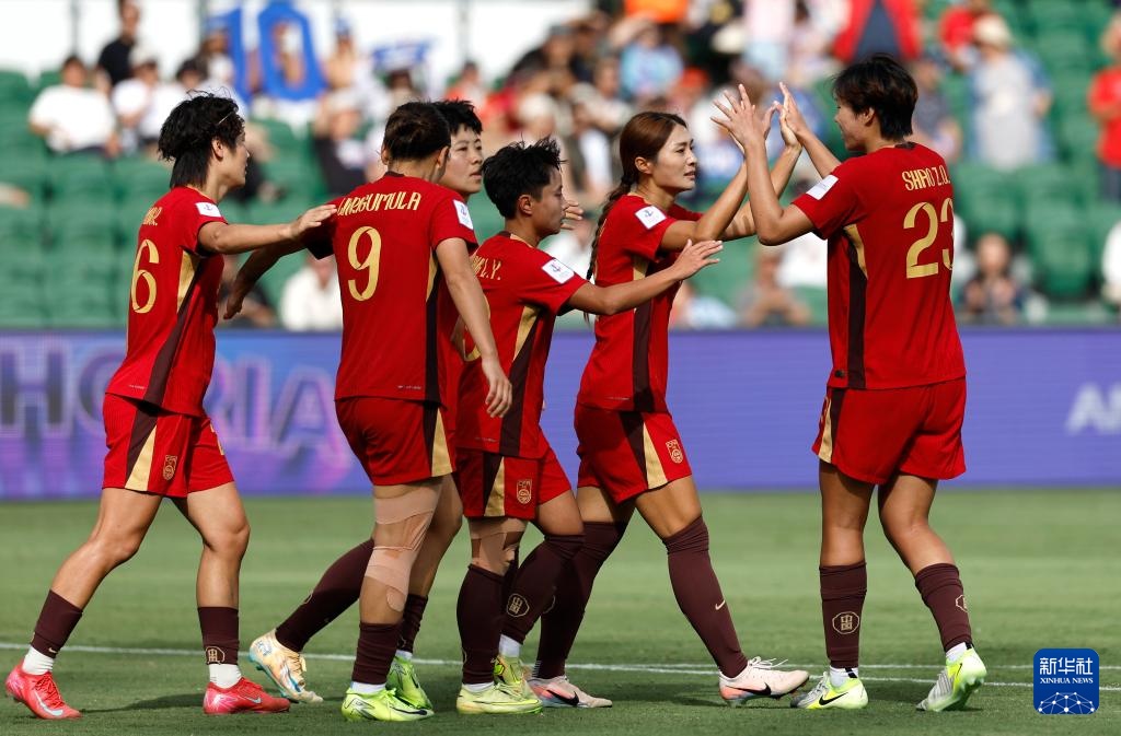 女足亚洲杯:中国队晋级四强 女足亚洲杯:中国队晋级四强