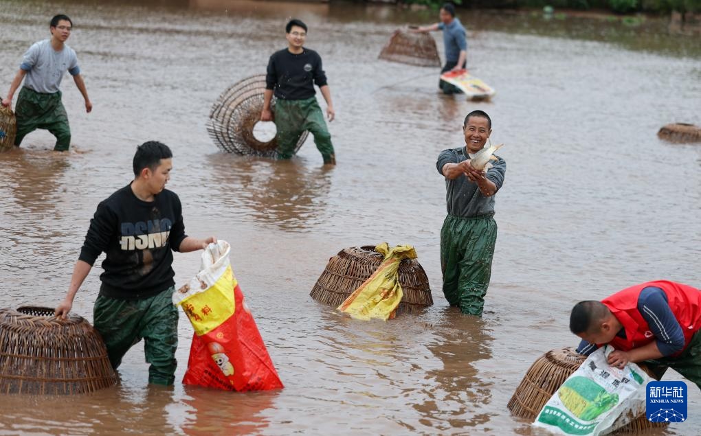 四川荣县：乐享乡村田园会