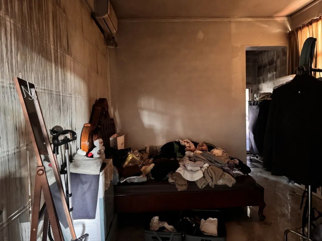 凌晨突发大火,一家6人靠这招“死里逃生” 凌晨突发大火,一家6人靠这招“死里逃生”