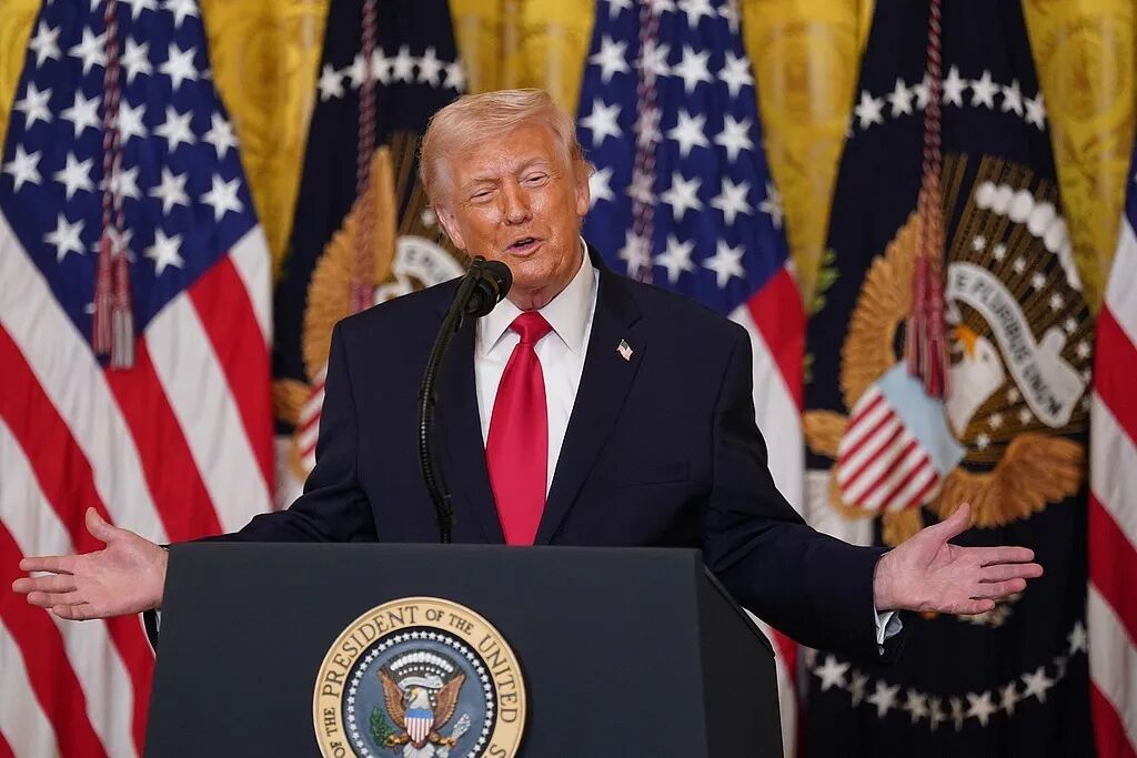 特朗普：“为了开心”，或再炸几次伊朗哈尔克岛