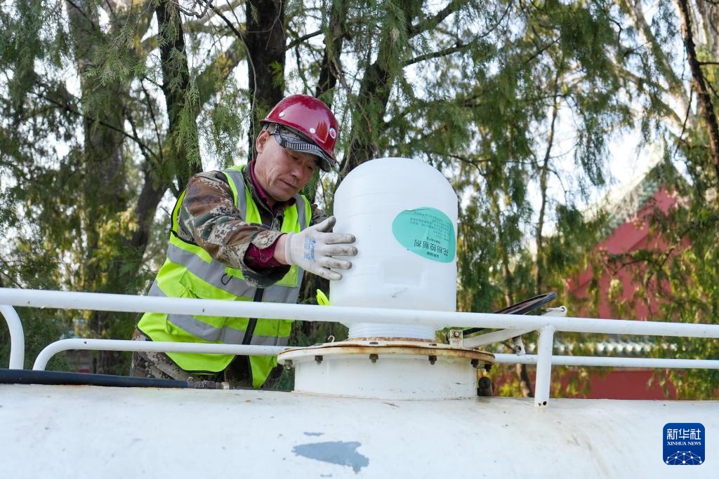 北京：多项措施应对“花粉季”