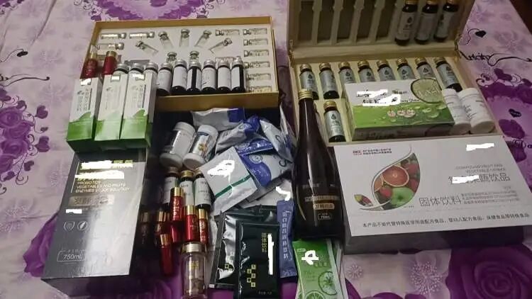 女子只是买个减肥肚脐贴，结果打开了“潘多拉盲盒”，被一步步诱导花掉18万元…