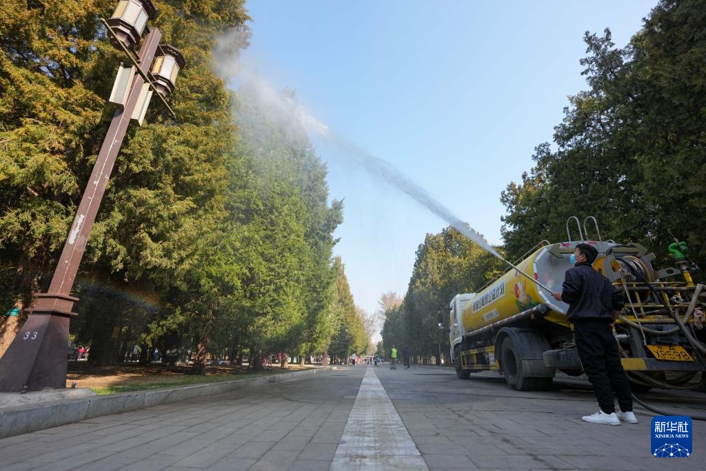 北京：多项措施应对“花粉季”