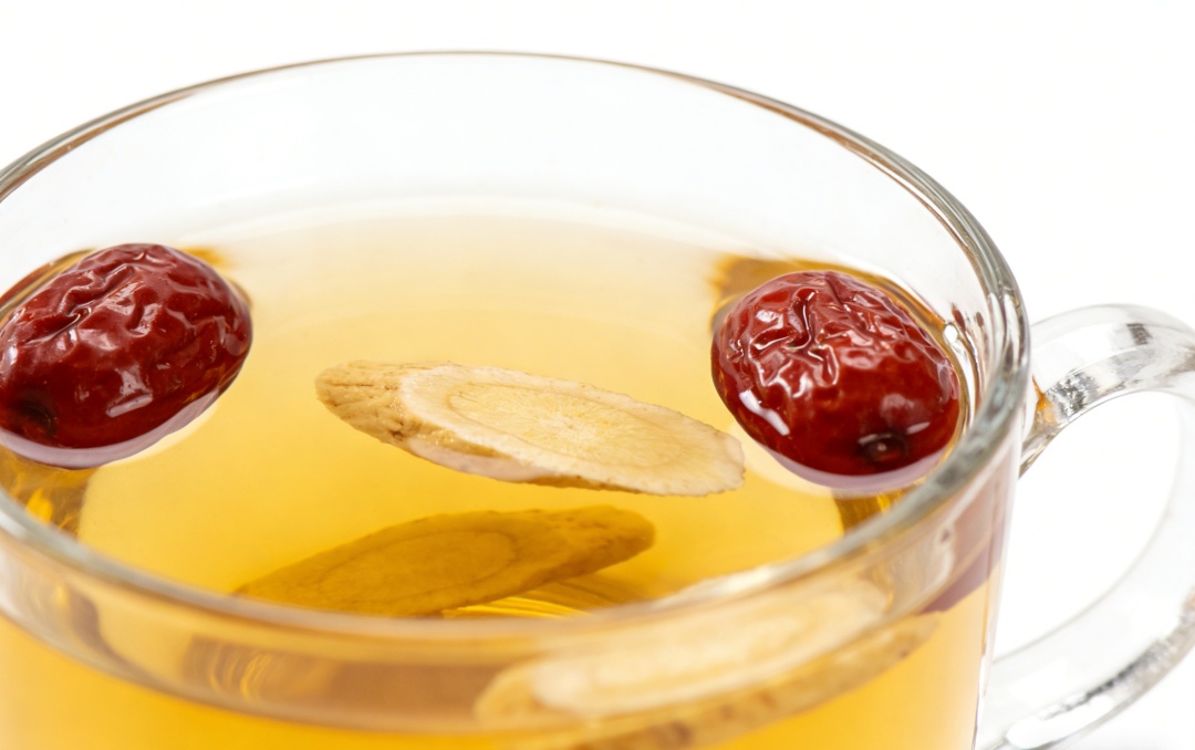 身上藏着4个抗过敏穴？鼻痒、皮肤痒，按对真有用！