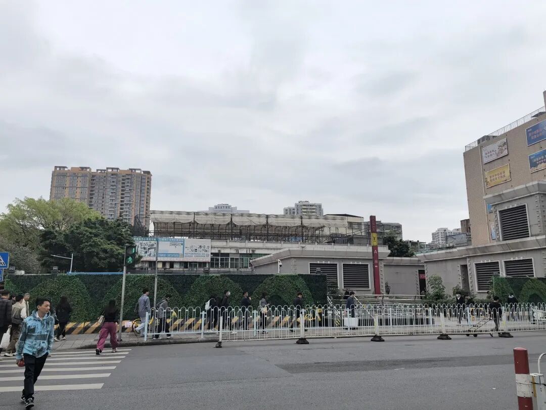 广州地铁一德路站新A口今天开通，车站上盖将建骑楼