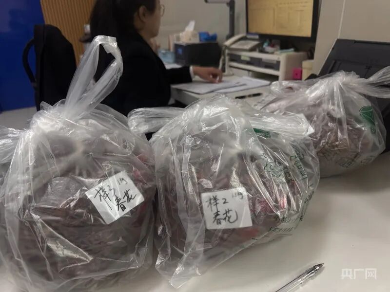 记者送检11份八角9份硫磺超标，买八角别只看颜色鲜亮了！