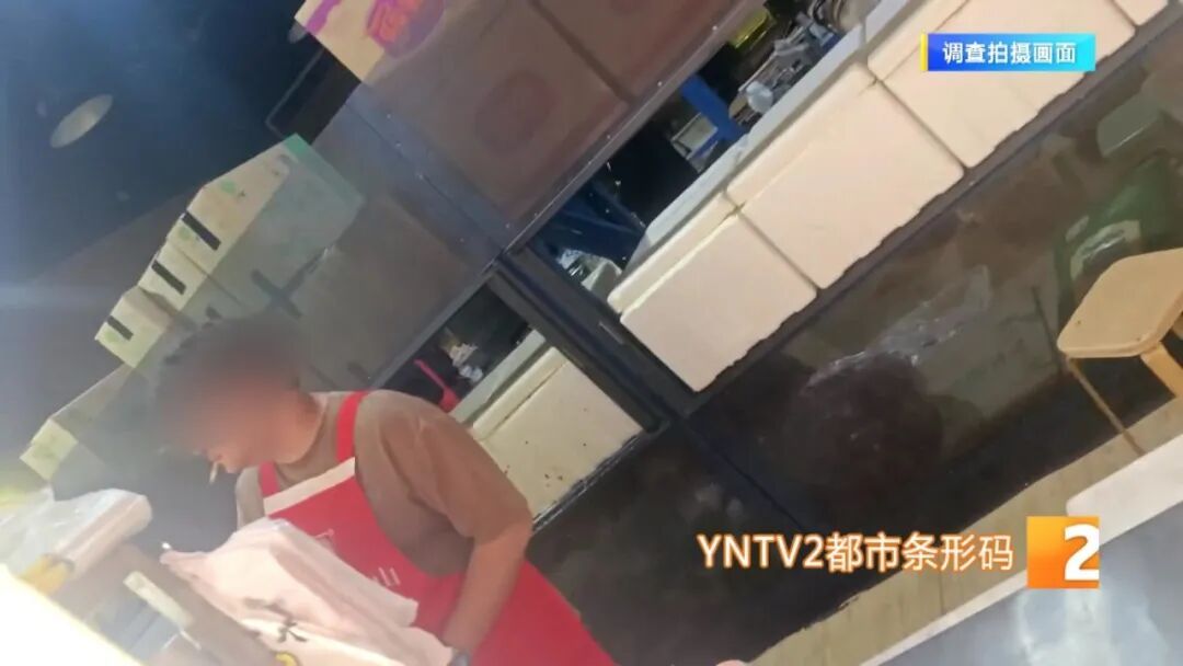 外卖店挂着“可堂食”的招牌，进去却只有一张桌子！新规出台，这些假堂食店要慌了……