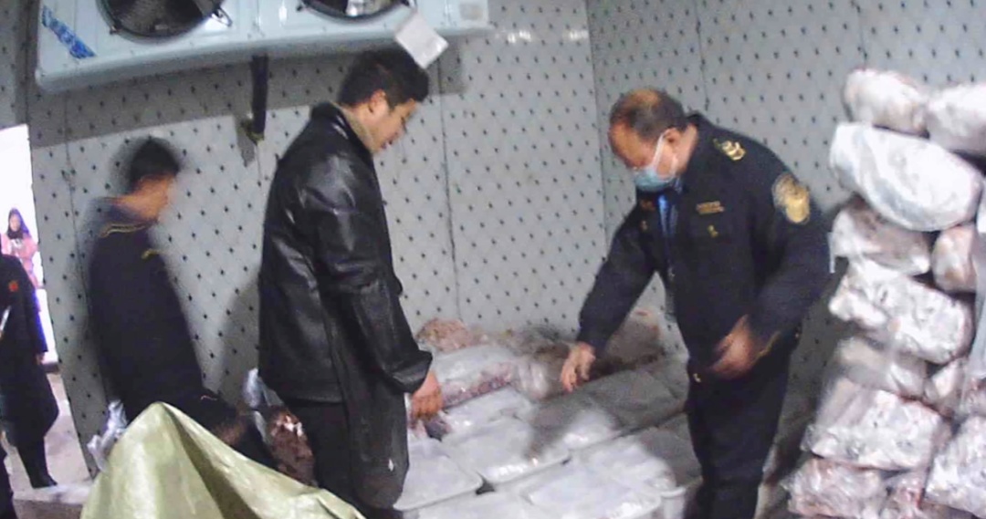 用工业松香给猪头肉“美容”?贵州盘州查获5800余斤,涉案20余万,市监公安联合查处 用工业松香给猪头肉“美容”?贵州盘州查获5800余斤,涉案20余万,市监公安联合查处