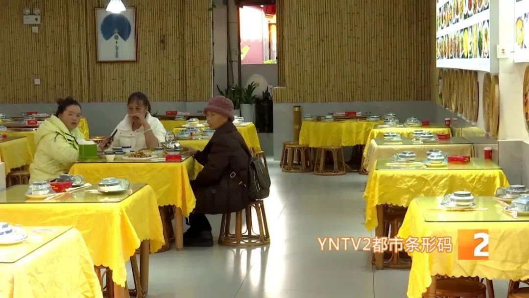 外卖店挂着“可堂食”的招牌，进去却只有一张桌子！新规出台，这些假堂食店要慌了……