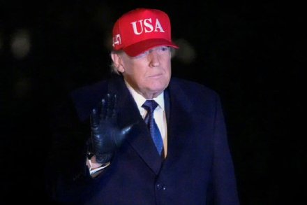 媒体：特朗普拒绝与伊朗启动停火谈判