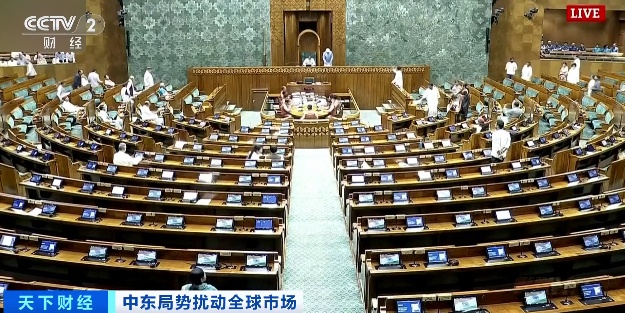 印度被曝与伊朗紧急谈判!20艘油轮滞留霍尔木兹海峡,冲突持续将导致印度经济增长放缓 印度被曝与伊朗紧急谈判!20艘油轮滞留霍尔木兹海峡,冲突持续将导致印度经济增长放缓