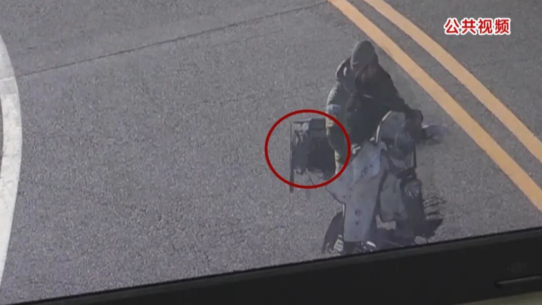 北京一外卖车撞倒八旬老人后逃逸,什么订单比人命更重要? 北京一外卖车撞倒八旬老人后逃逸,什么订单比人命更重要?