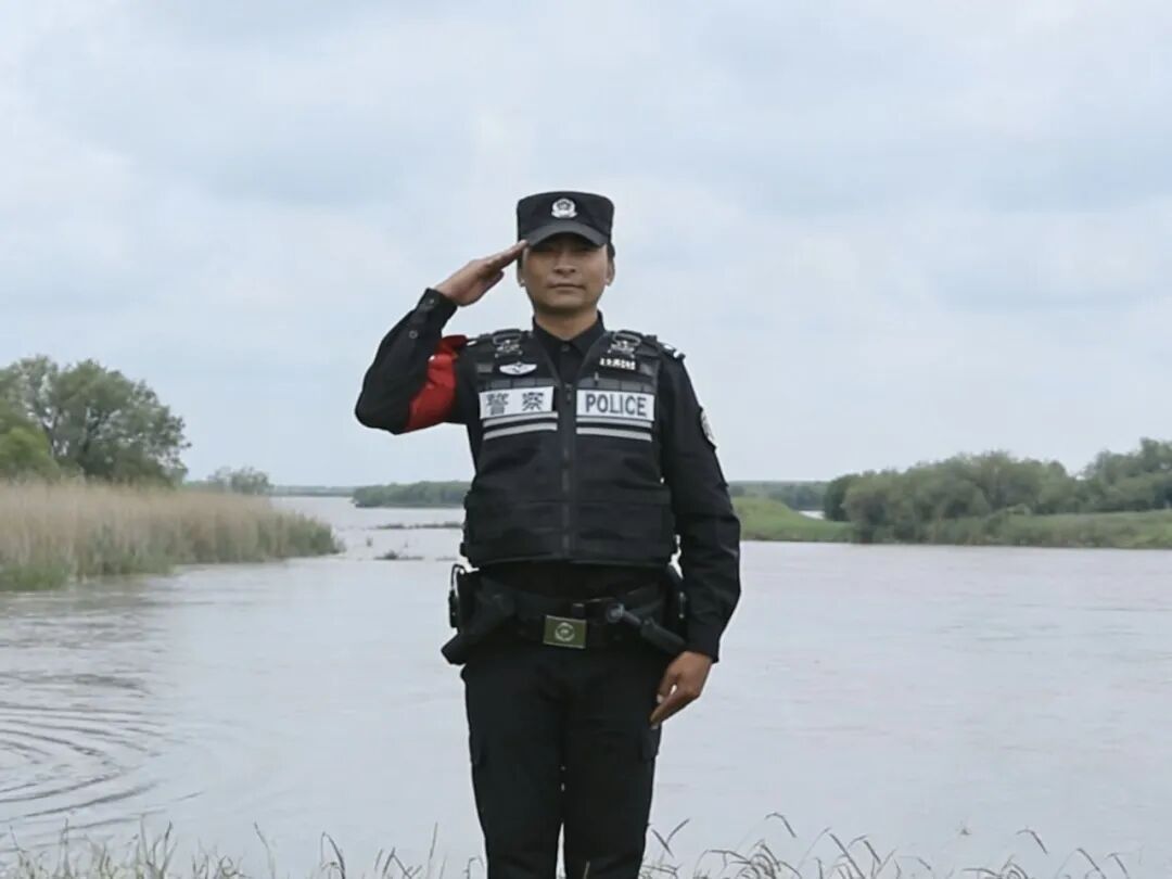 痛心！37岁民警抓捕命案逃犯时壮烈牺牲