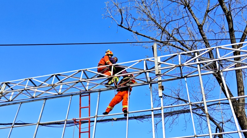 男子钓个鱼却惨遭截肢!消防提醒:钓鱼爱好者小心这根“线” 男子钓个鱼却惨遭截肢!消防提醒:钓鱼爱好者小心这根“线”