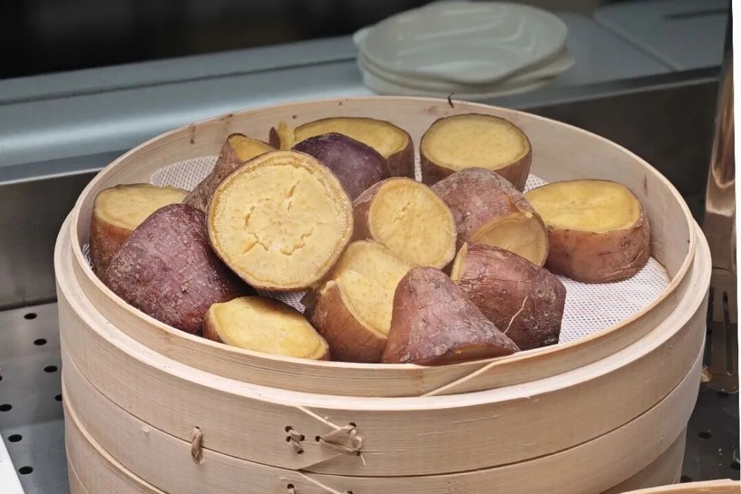 先别急着戒碳水！这种“宝藏碳水”吃对了，有助减肥、护肝