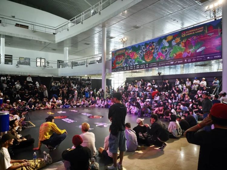 苏州12岁“小孩哥”，拿下世界冠军！