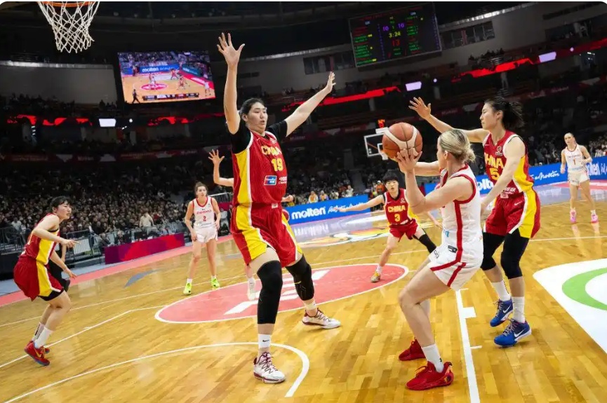 中国女篮击败捷克队,晋级世界杯 中国女篮击败捷克队,晋级世界杯