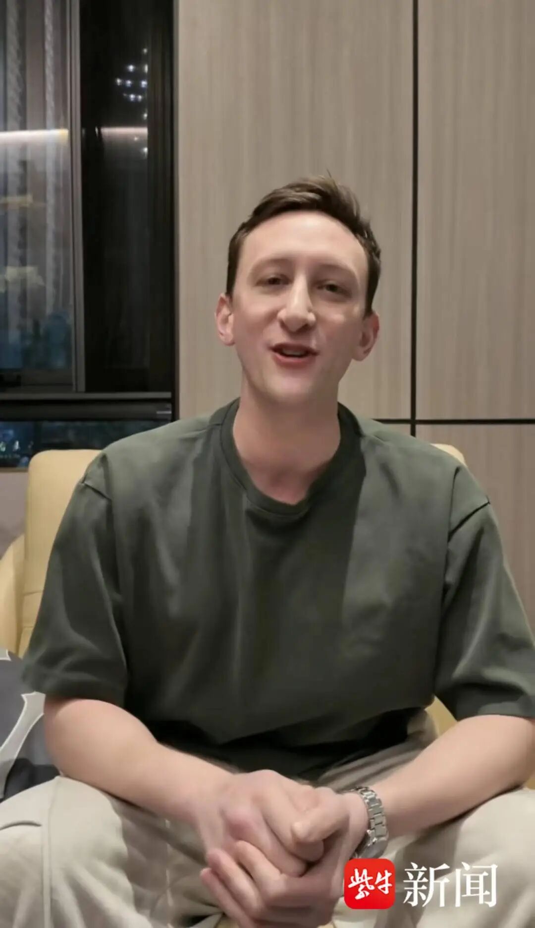 埃文·凯尔称已定居中国，正在办理工作签证：我真的很喜欢这里，你们张开双臂接纳了我