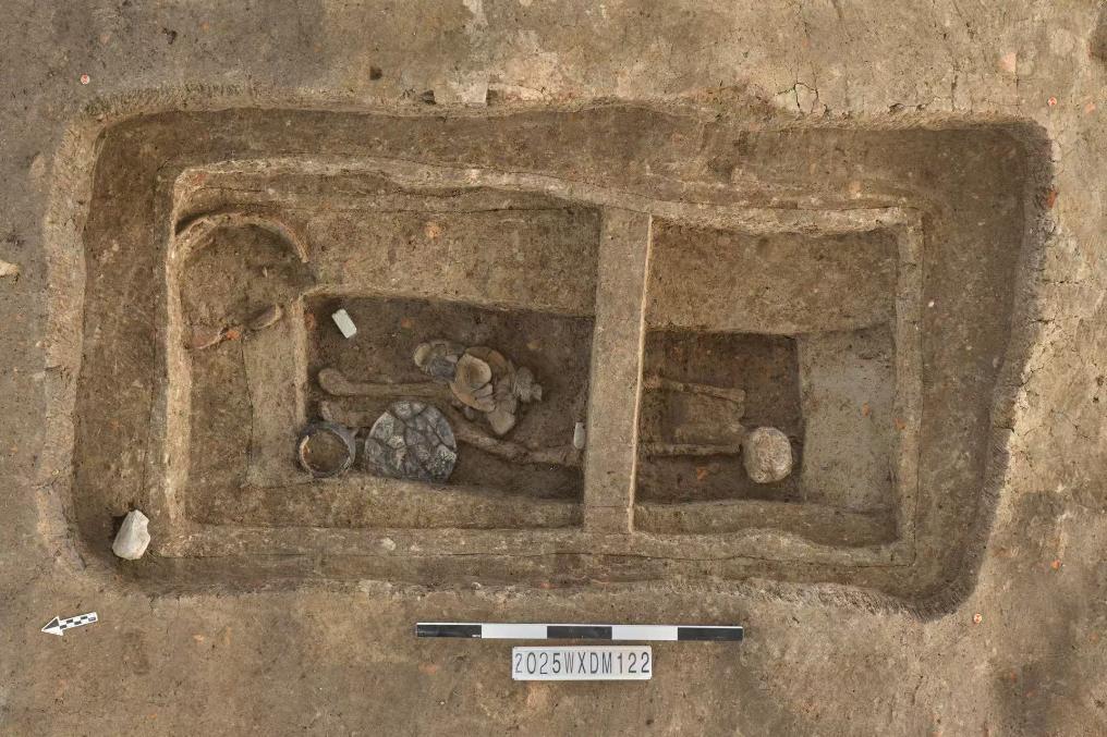 6000年前“制造业”雏形 无锡斗山遗址出土石纺轮作坊