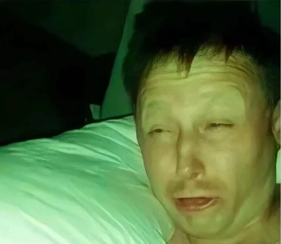 人脸认证会拍到上半身？闪烁的红绿蓝光有啥用？