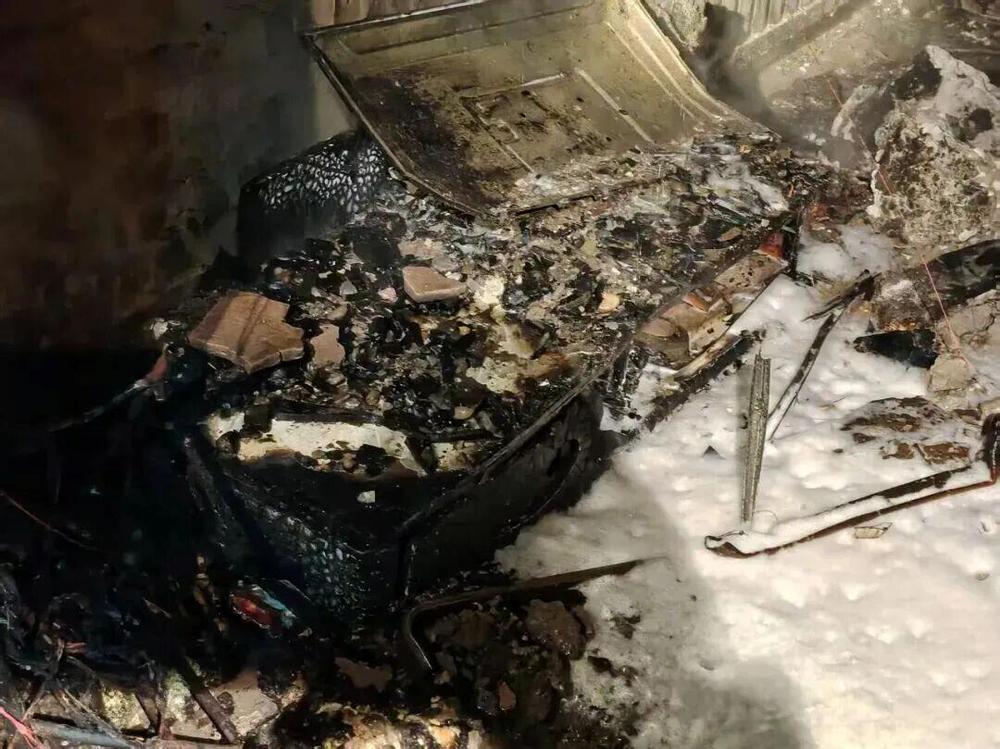 遥控器一键开关机、电视机插头常年不拔 这些习惯暗藏安全隐患