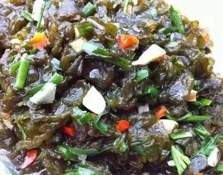 雨后才会出现，不少人出门捡！柔滑鲜嫩，浙江这道限定美味太鲜了