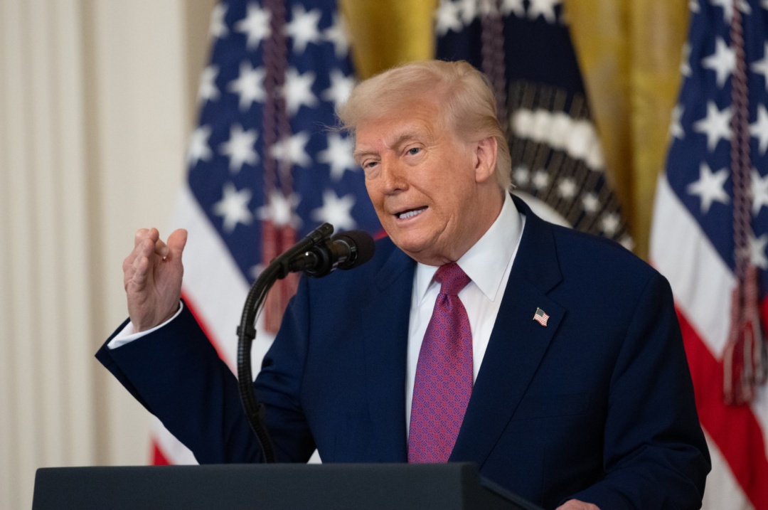 特朗普公开澄清：“因协助保障霍尔木兹海峡航行安全问题威胁推迟访华”报道不实