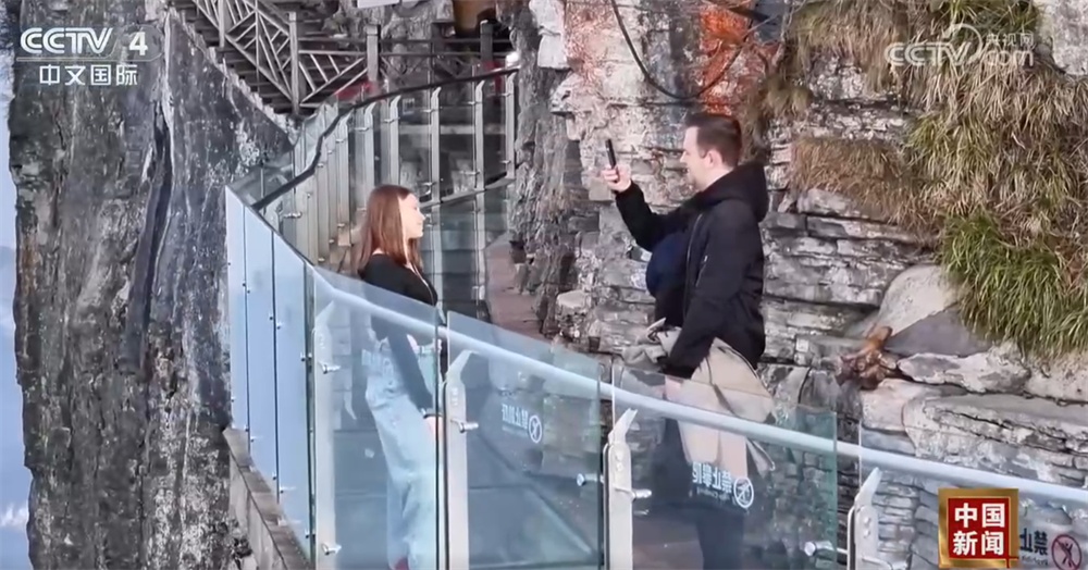 政策红利不断释放 多地春季入境游市场活力持续迸发“掀热潮”