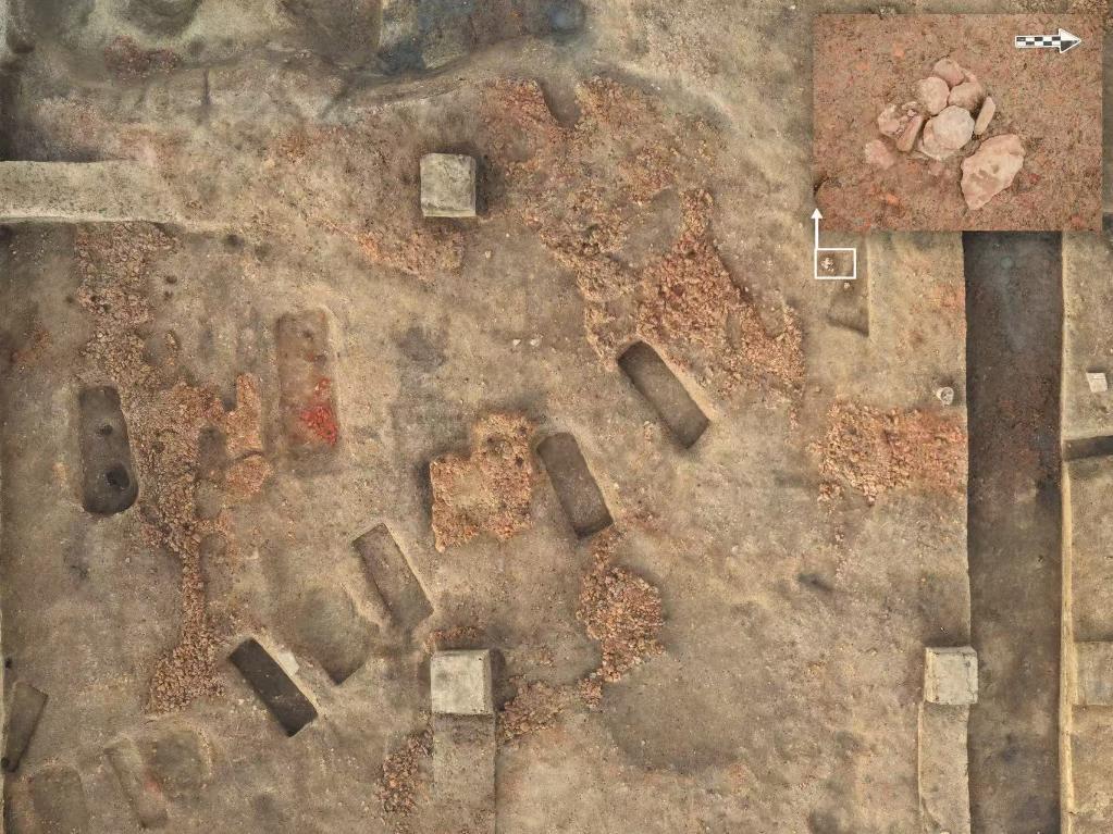 6000年前“制造业”雏形 无锡斗山遗址出土石纺轮作坊