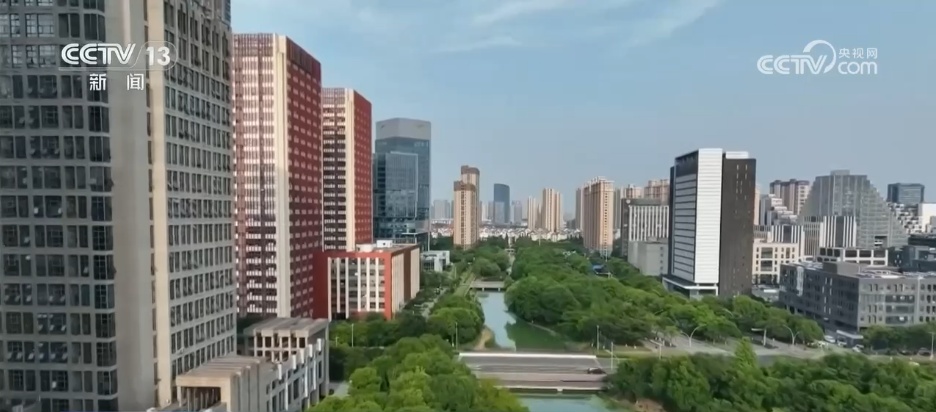 楼市释放出止跌回稳信号 政策“组合拳”持续推动住房需求释放