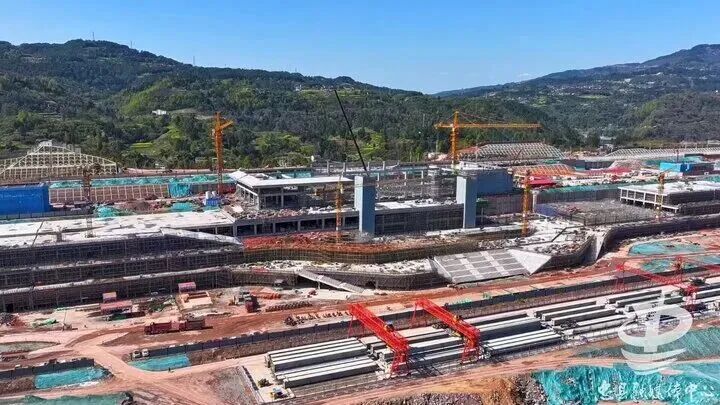 50分钟飙拢成都!1小时内飙拢万州!都有新进展→ 50分钟飙拢成都!1小时内飙拢万州!都有新进展→