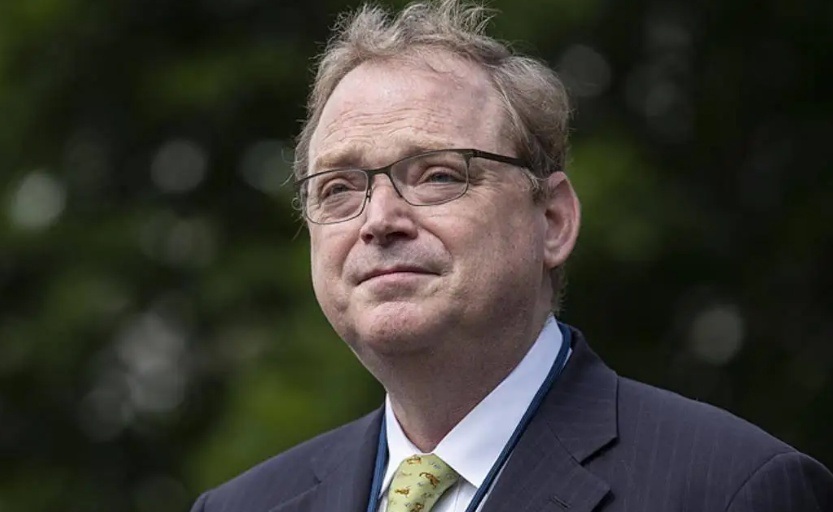 白宫经济顾问：油轮“已开始零星通过”霍尔木兹海峡