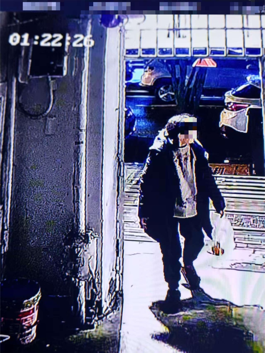 民警坚持10天，只为一份重要文件