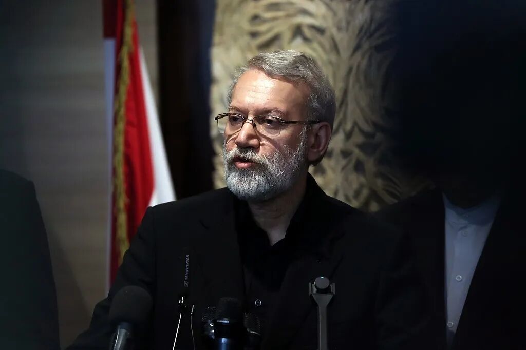 伊朗发起第61波攻势，总统誓言为拉里贾尼复仇：凶手必将受到严惩