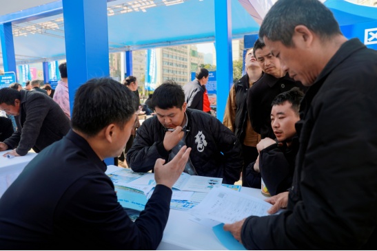 关乎你的就业！重庆春招的三个关键信号→