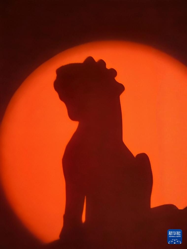 春分前后 京城落日美如画