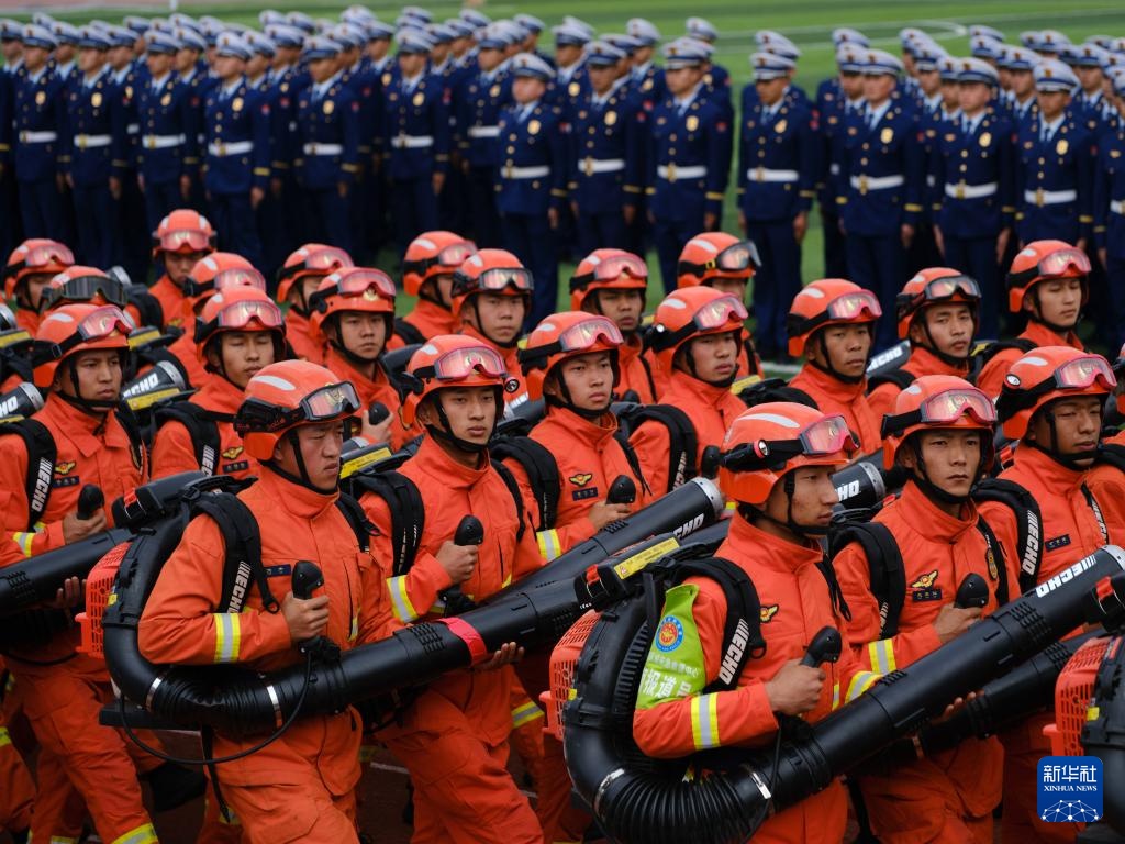 淬火成钢！新一批“火焰蓝”就位