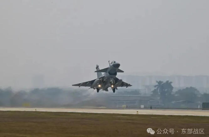 猛龙出击！直击航空兵飞行训练现场