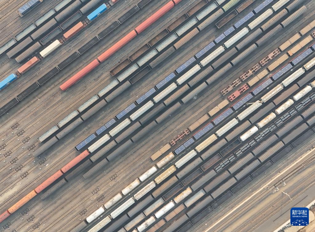 黑龙江：铁路农资运输保春耕