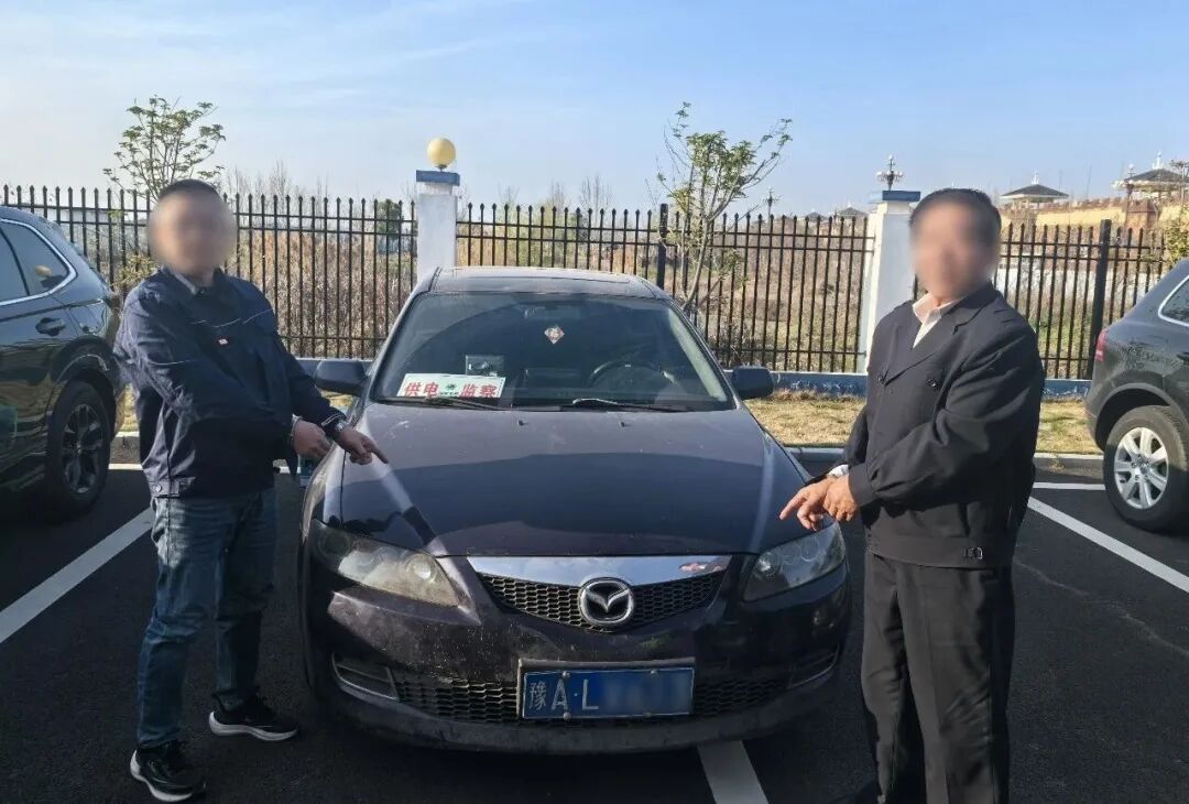 冒充电网工作人员窜至排湖招摇撞骗，拘留！