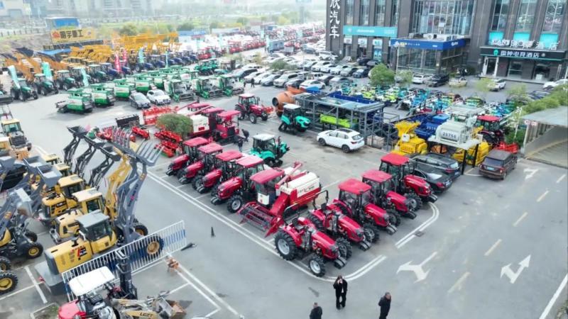 江西南昌：农机提档升级 筑牢丰收基础