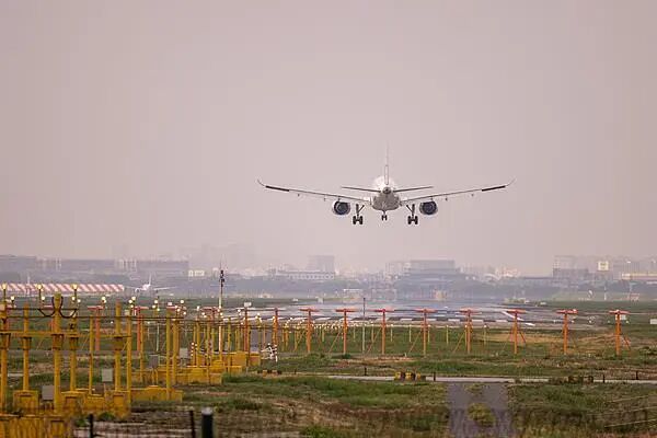 买了机票却上不了飞机，超售是否合法？旅客权益如何保障？