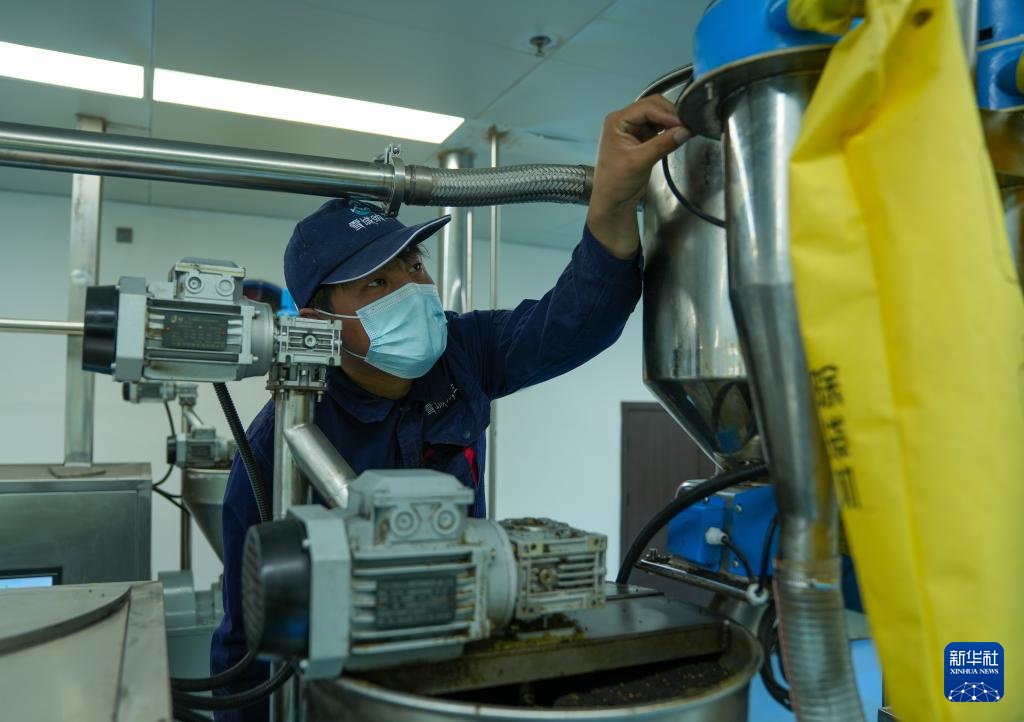 西藏山南：生态优势＋技术创新 带动农民持续增收